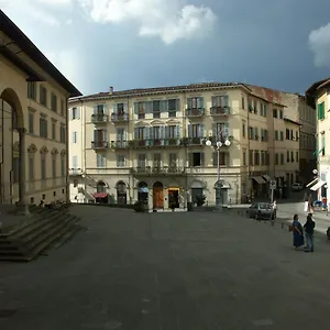 Cecchi's Old Arezzo